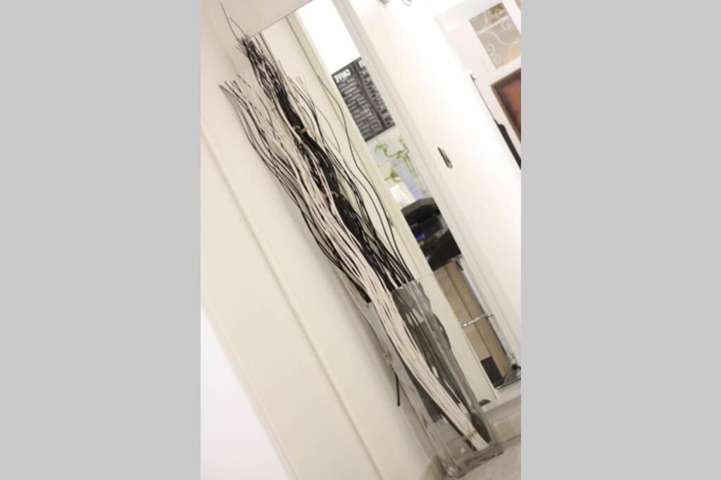 Elegant Apartment In Inner City At Vatican - Netflix And Optical Fiber Рим Екстериор снимка